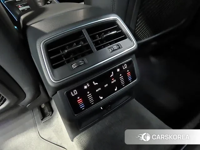 Audi A6 (C8) 2020 Черный из Кореи, фото 6