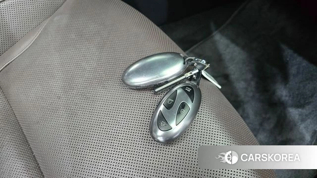 Hyundai The New Tucson Hybrid (NX4) 2024 Белый из Кореи, фото 6