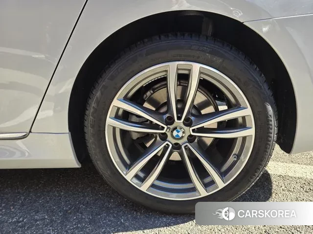 BMW 7 Series (G11) 2019 Белый из Кореи, фото 6