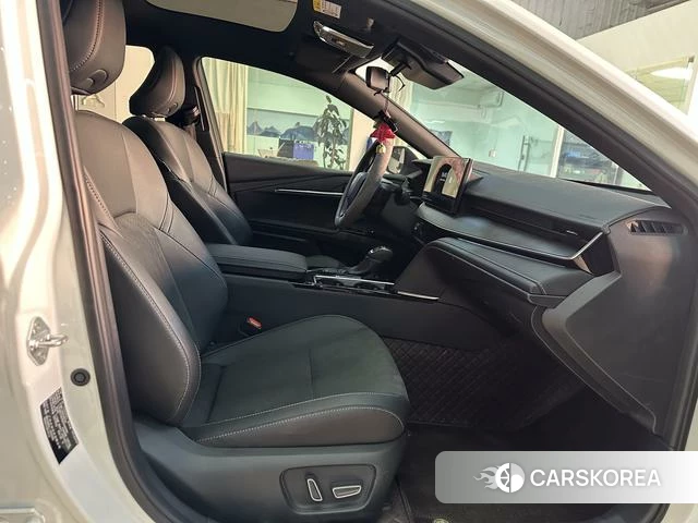 Toyota Camry 2025 Белый из Китая, фото 6
