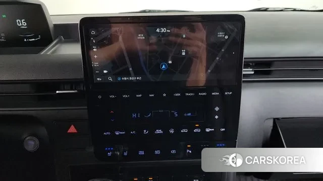 Hyundai Staria 2023 Желтый из Кореи, фото 6