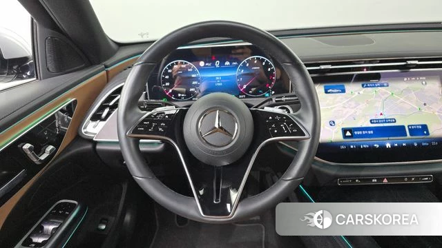 Mercedes-Benz E-Class W214 2025 Серебряный из Кореи, фото 6