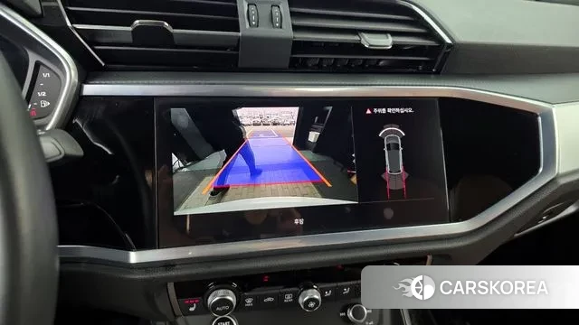 Audi Q3 (F3) 2023 Белый из Кореи, фото 6