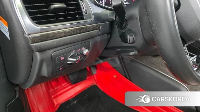 Audi New A6 2018 Серебристо-серый из Кореи, фото 6