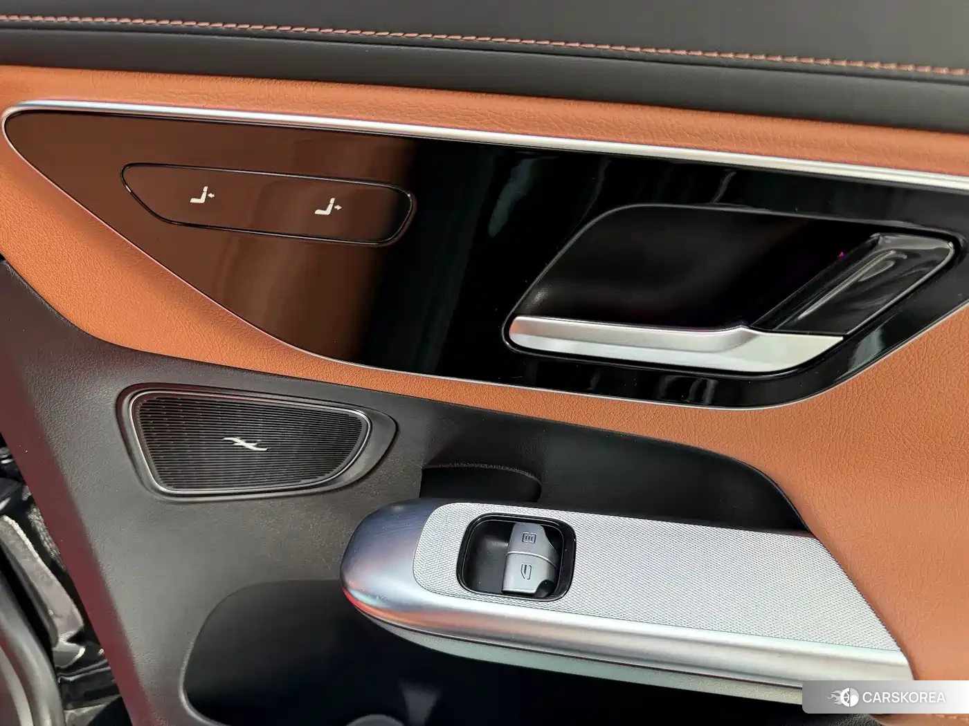 Mercedes-Benz GLC 2023 Черный из Китая, фото 6