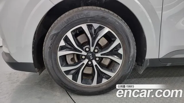 Kia Carnival 4th generation 2021 Серебристо-серый из Кореи, фото 6