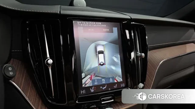 Volvo XC60 second Generation 2021 Белый из Кореи, фото 6