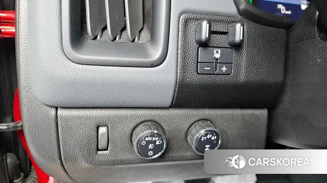 Chevrolet (GM Daewoo) Real New Colorado 2020 Красный из Кореи, фото 6