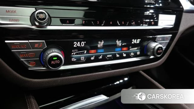 BMW 5 Series (G30) 2022 Серый из Кореи, фото 6