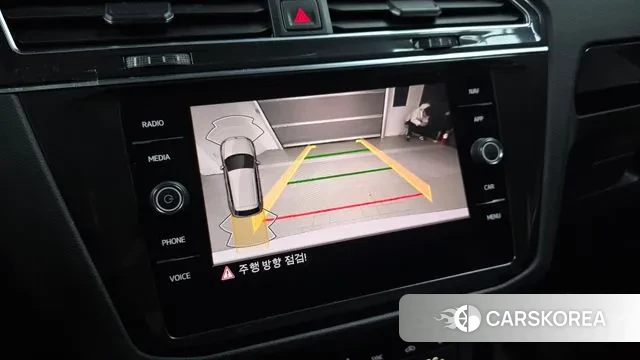 Volkswagen Tiguan second Generation 2022 Белый из Кореи, фото 6