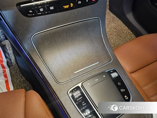 Mercedes-Benz GLC-Class X253 2022 Черный из Кореи, фото 6