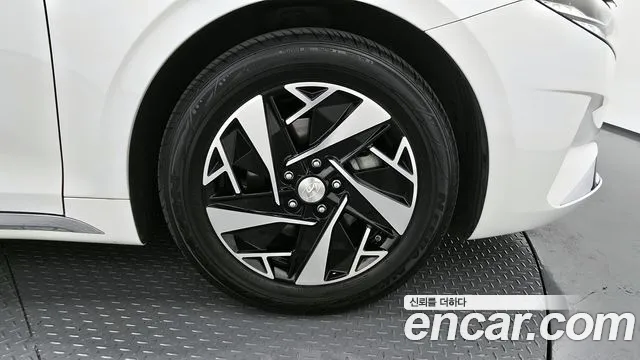 Hyundai The New Grandeur IG Hybrid 2021 Белый из Кореи, фото 6