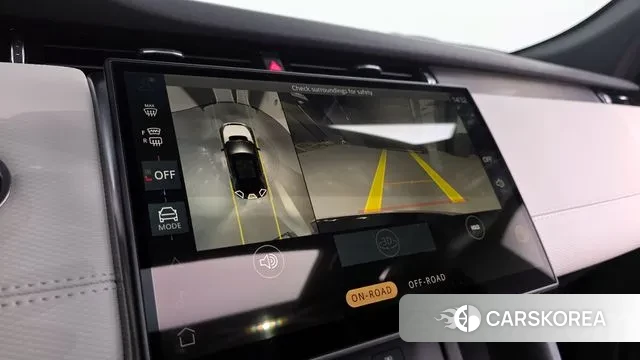 Land Rover Discovery Sports 2nd Generation 2024 Черный из Кореи, фото 6