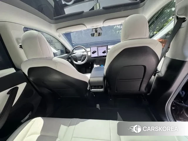 Tesla Model Y 2021 Черный из Кореи, фото 6