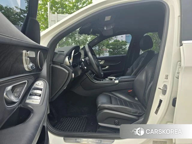 Mercedes-Benz GLC-Class X253 2018 Белый из Кореи, фото 6