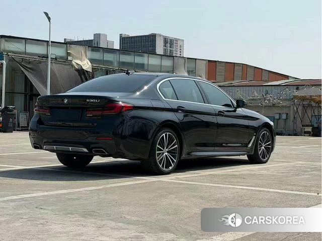 BMW 5 series 2021 Черный из Китая, фото 6