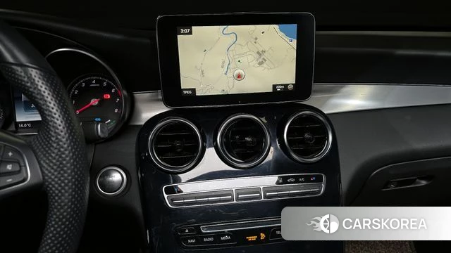 Mercedes-Benz GLC-Class X253 2018 Белый из Кореи, фото 6