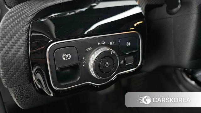 Mercedes-Benz A-Class W177 2020 Белый из Кореи, фото 6