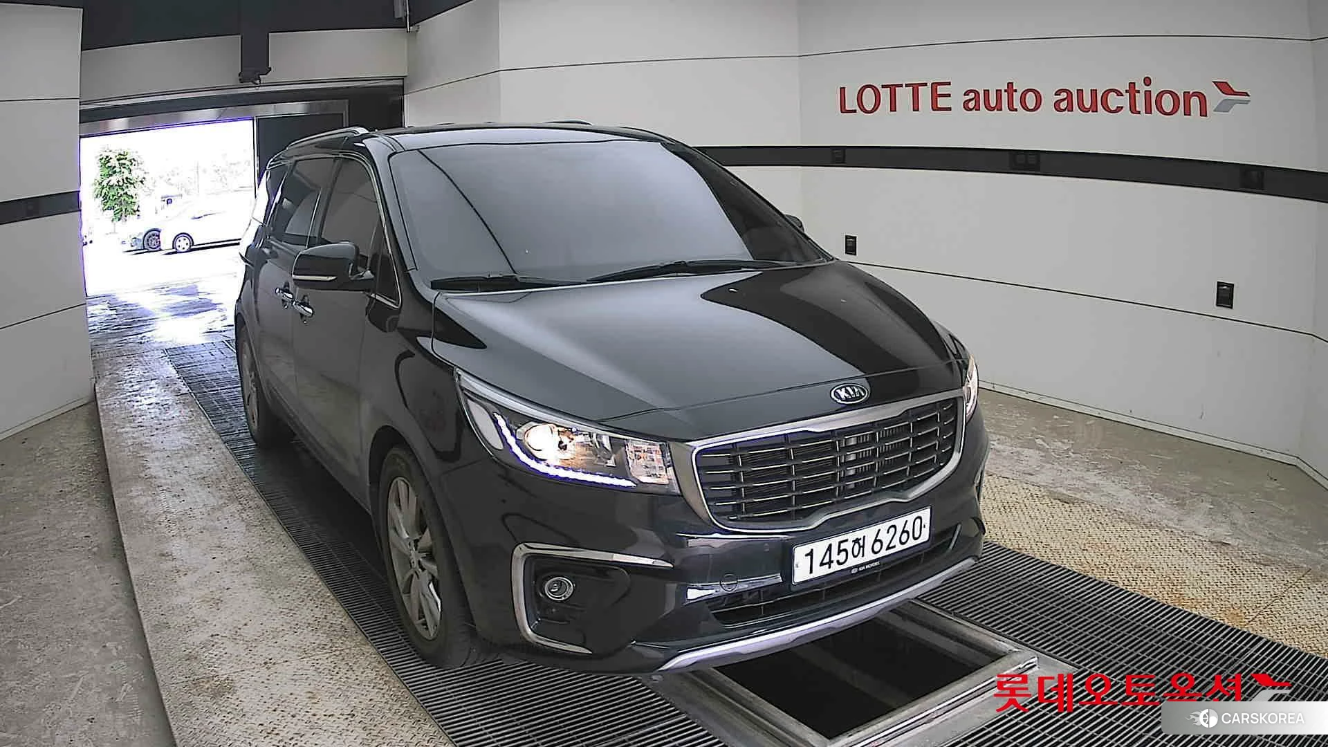 Kia Carnival 2020 Aurora Black Pearl из Кореи, фото 6