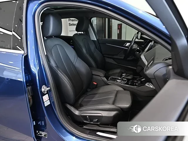 BMW 1 Series (F40) 2022 Синий из Кореи, фото 6