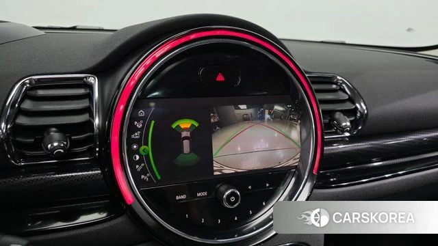 Mini Cooper Clubman 2021 Жемчужный цвет из Кореи, фото 6