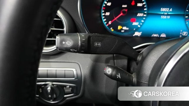 Mercedes-Benz C-Class W205 2021 Белый из Кореи, фото 6