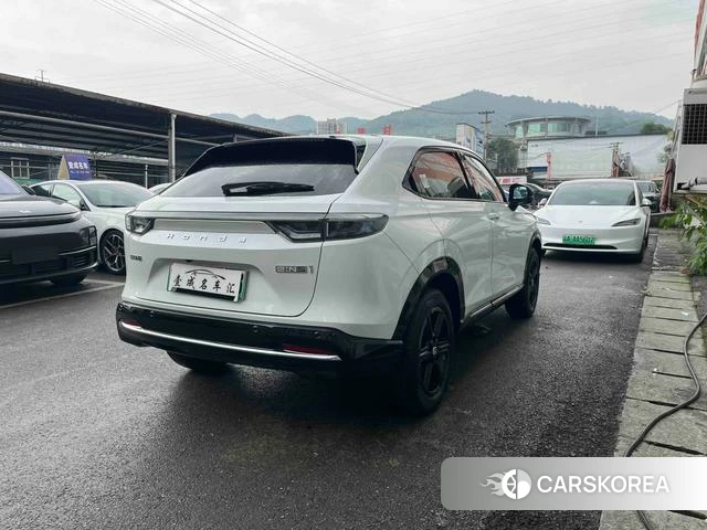 Honda e:NS1 2023 Белый из Китая, фото 6