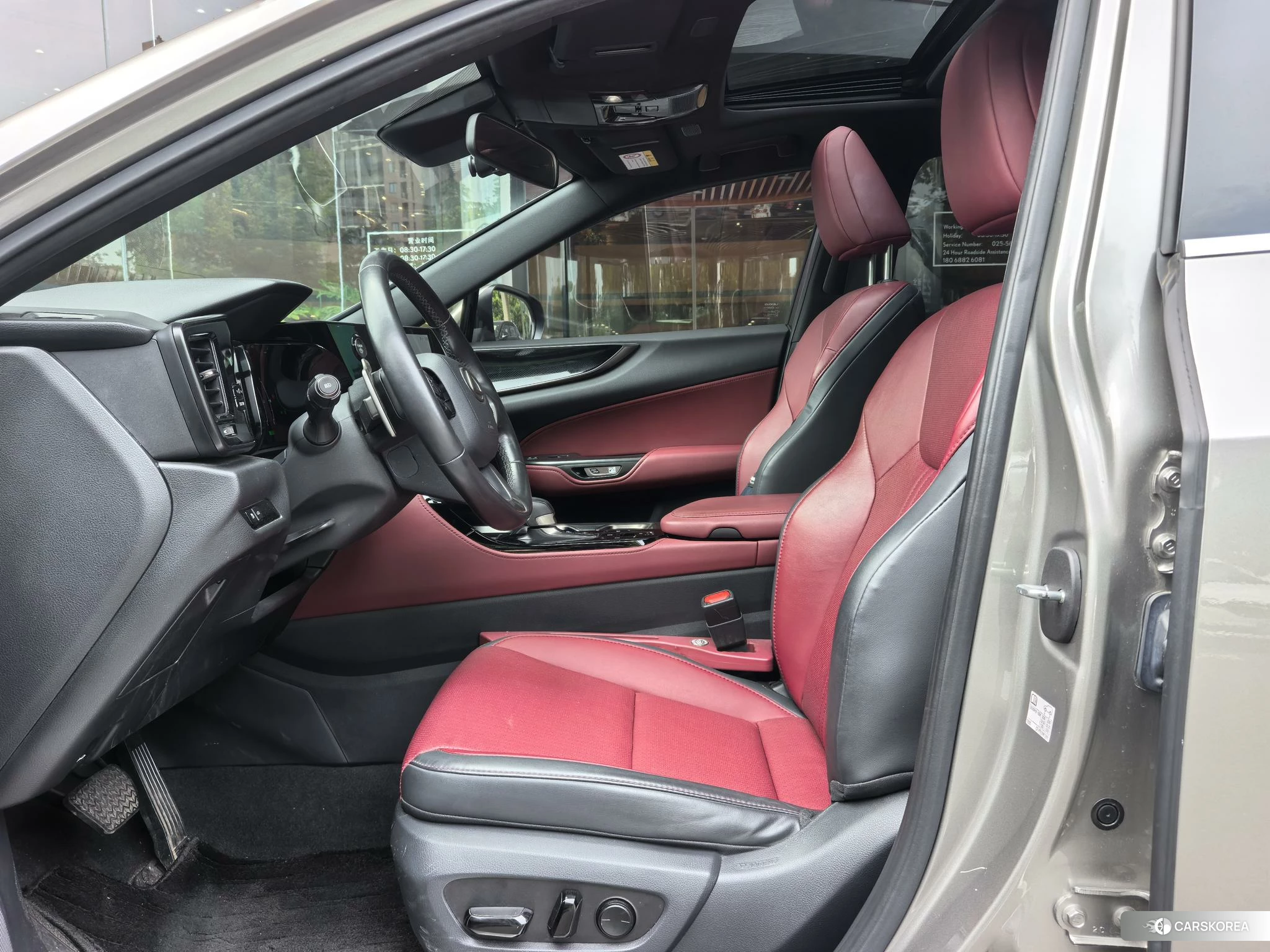 Lexus NX 2023 Серебристо-серый из Китая, фото 6