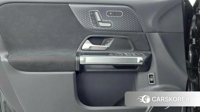 Mercedes-Benz EQB X243 2025 Черный из Кореи, фото 6