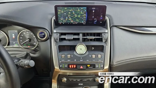 Lexus NX300h 2019 Серый из Кореи, фото 6