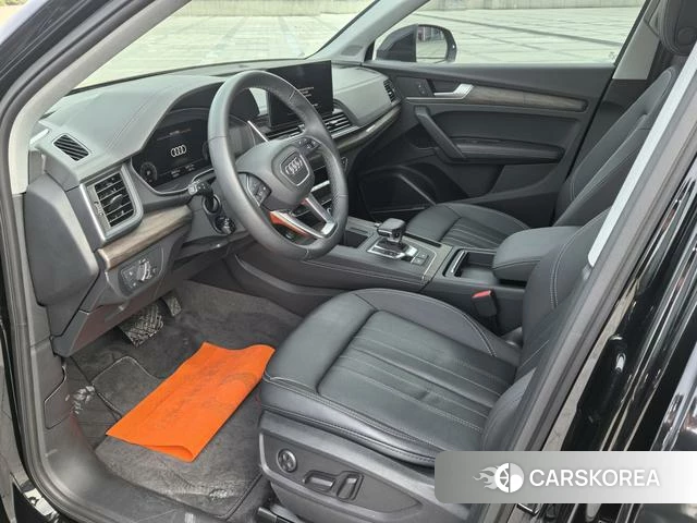 Audi Q5L 2022 Черный из Китая, фото 6