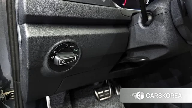 Volkswagen T-Roc 2022 Серый из Кореи, фото 6