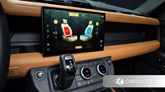 Land Rover Defender (L663) 2024 Зеленый из Кореи, фото 6