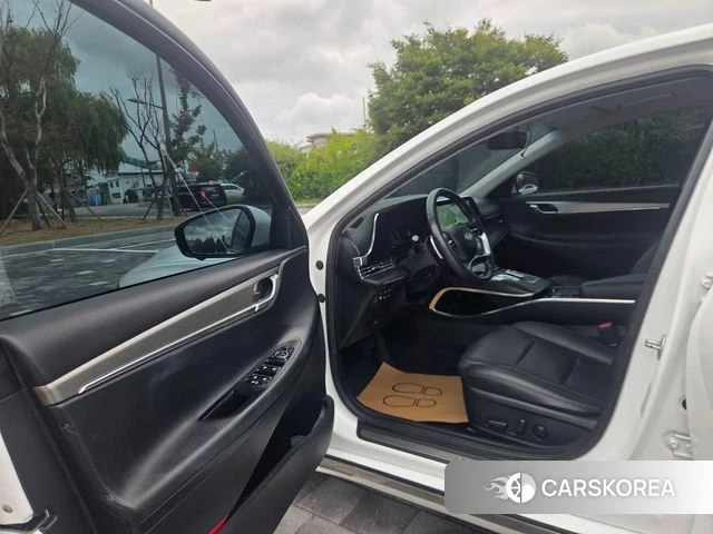 Hyundai The New Grandeur IG 2022 Белый из Кореи, фото 6