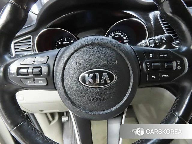 Kia The New Carnival 2018 Черный из Кореи, фото 6