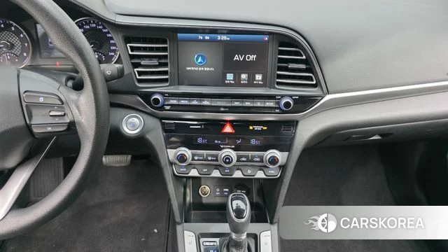Hyundai The New Avante AD 2020 Светло-серебряный цвет из Кореи, фото 6