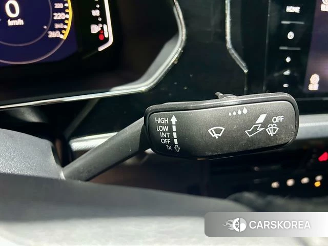 Volkswagen Passat 2023 Черный из Китая, фото 6