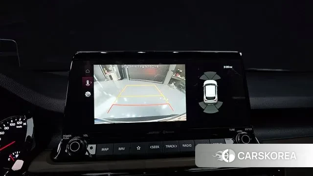 Kia Seltos 2022 Белый из Кореи, фото 6