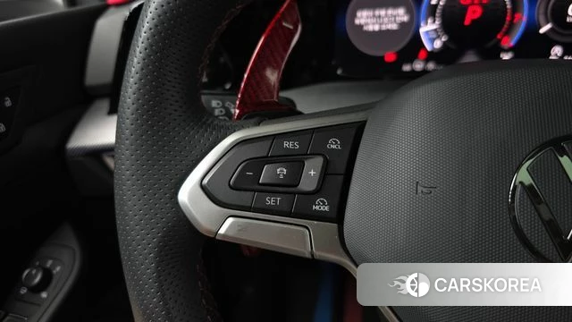 Volkswagen Golf 8th Generation 2025 Серебристо-серый из Кореи, фото 6