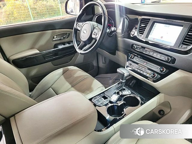 Kia The New Carnival 2019 Черный из Кореи, фото 6