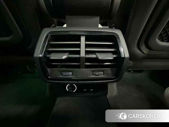 Audi Q3 2023 Темно-серый из Китая, фото 6