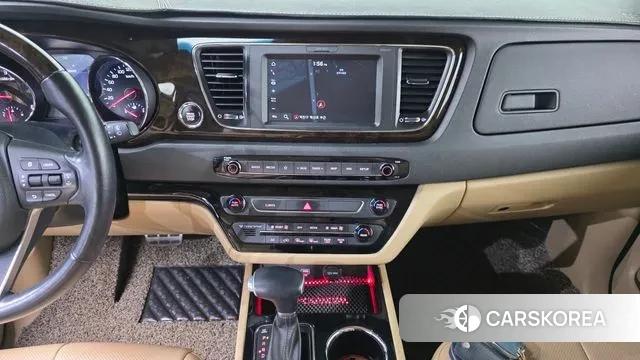 Kia The New Carnival 2019 Белый из Кореи, фото 6