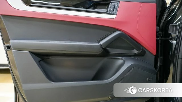 Porsche Cayenne (PO536) 2026 Черный из Кореи, фото 6