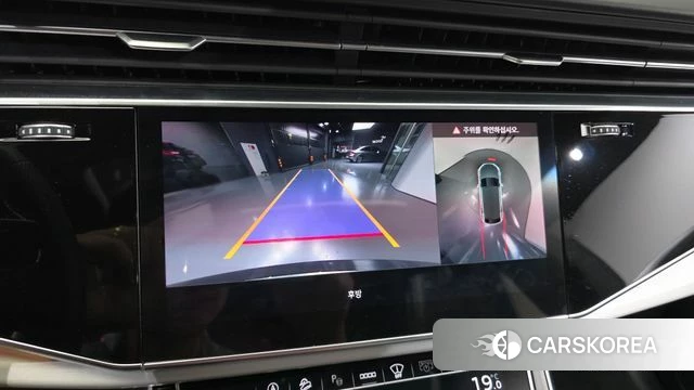 Audi Q8 (4M) 2023 Серый из Кореи, фото 6