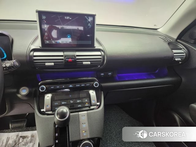 Hyundai Casper 2023 Белый двухцветный из Кореи, фото 6