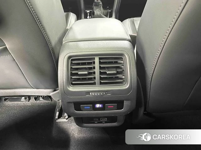 Volkswagen Touran L 2022 Белый из Китая, фото 6