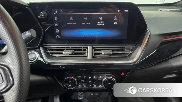 Chevrolet (GM Daewoo) Trax Crossover 2023 Черный из Кореи, фото 6