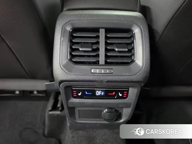 Volkswagen Tiguan second Generation 2022 Черный из Кореи, фото 6