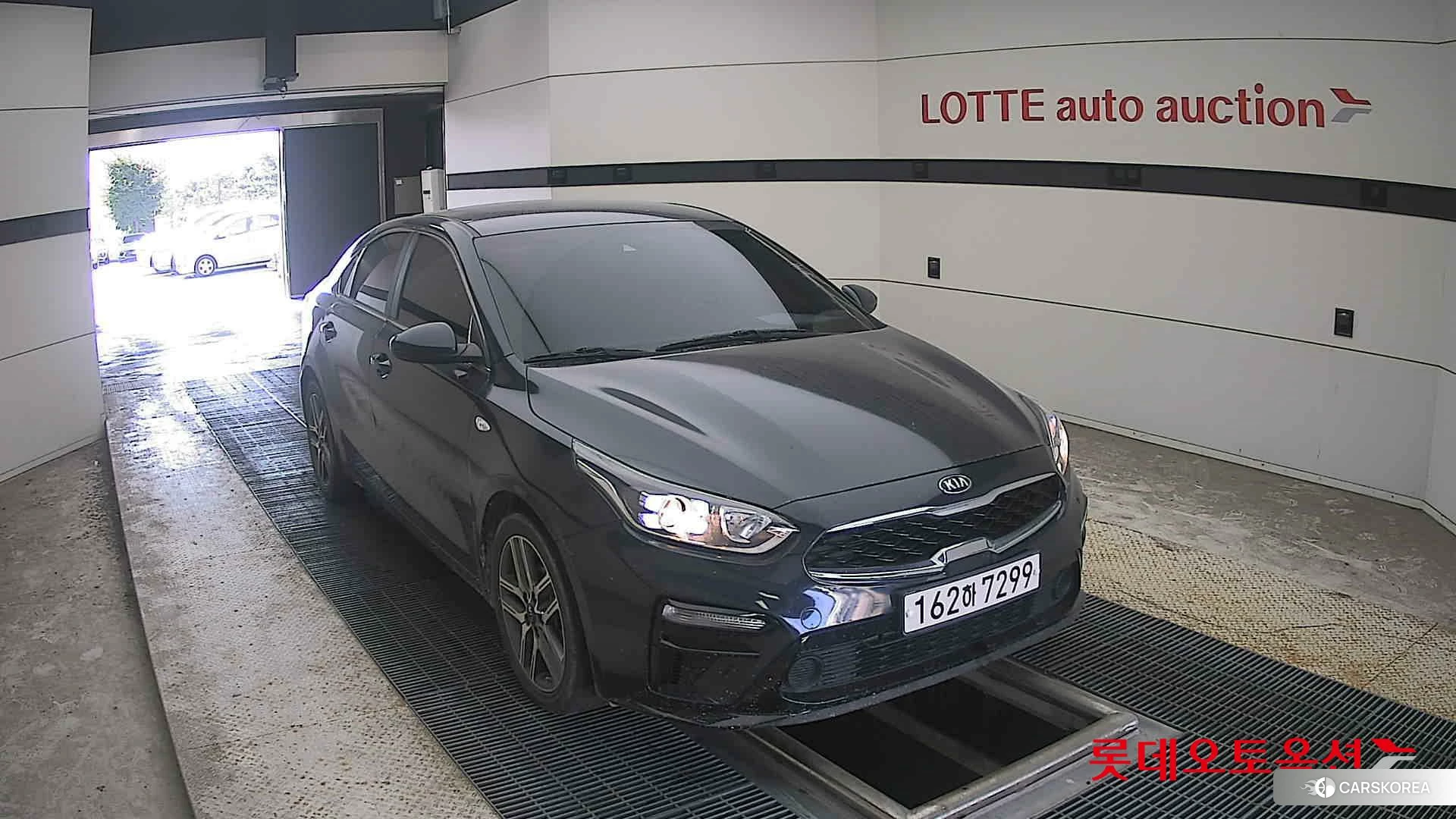 Kia K3 2021 Gravity Blue из Кореи, фото 6