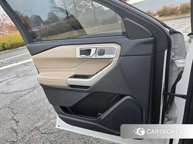 Ford Explorer 6th Generation 2023 Белый из Кореи, фото 6